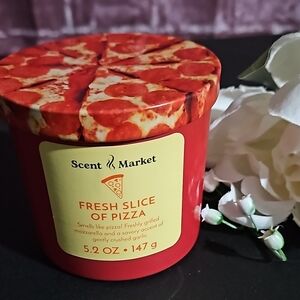 Scent Market Fresh Slice of Pizza Candle